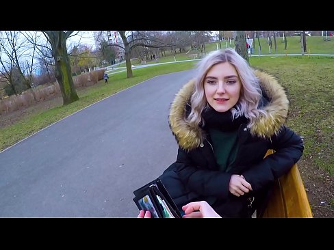 ❤️ برای پول، تقدیر از یک غریبه را قورت می دهد - کار بامزه در پارک اثر Eva Elfie ❤️❌ پورنو در fa.eviewporn.ru ❌